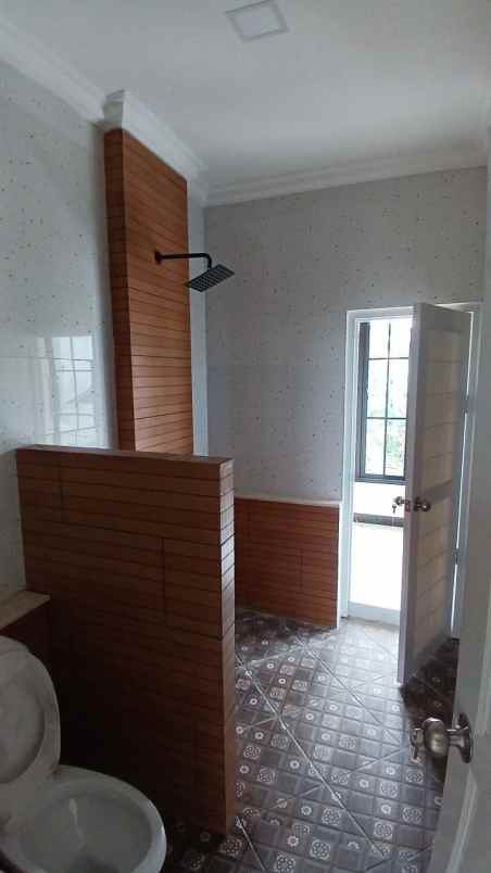 dijual rumah cilodong