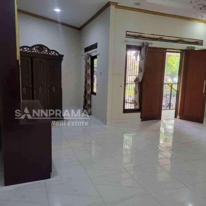 dijual rumah cimpaeun