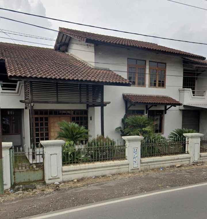 dijual rumah cimuja jl raya sumedang