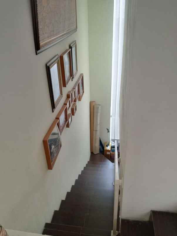 dijual rumah cipadu larangan tangerang