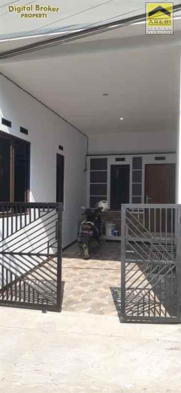 dijual rumah cipageran