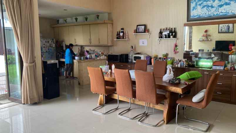 dijual rumah cipaku indah