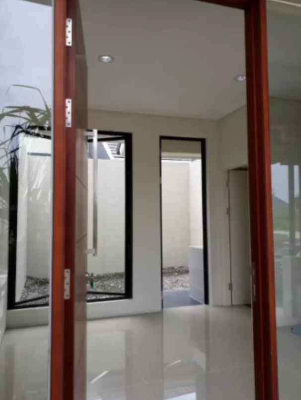 dijual rumah citraland northwest hill