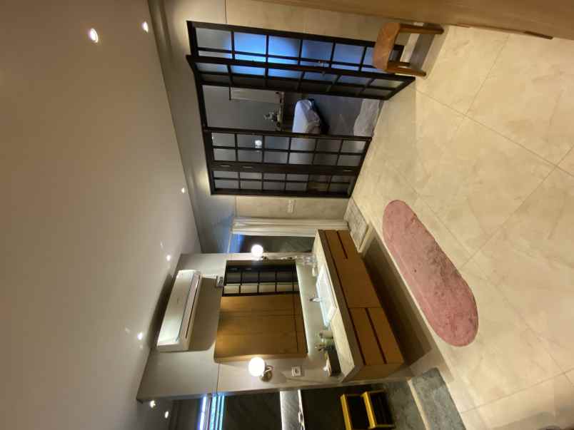 dijual rumah cluster aristoteles