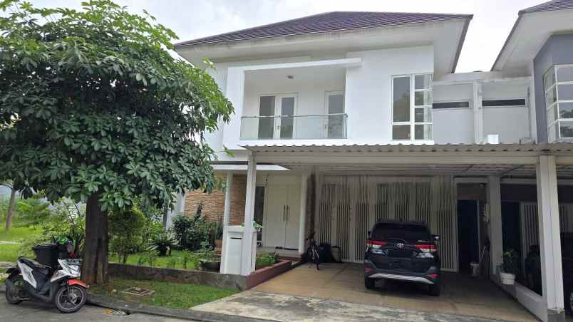 dijual rumah cluster asera one kota