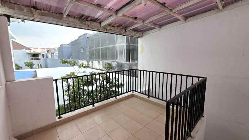 dijual rumah cluster asera one kota