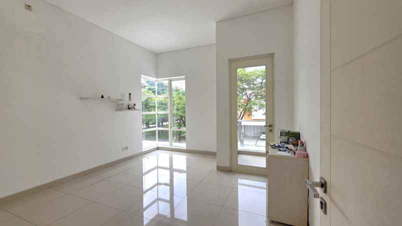 dijual rumah cluster asera one kota