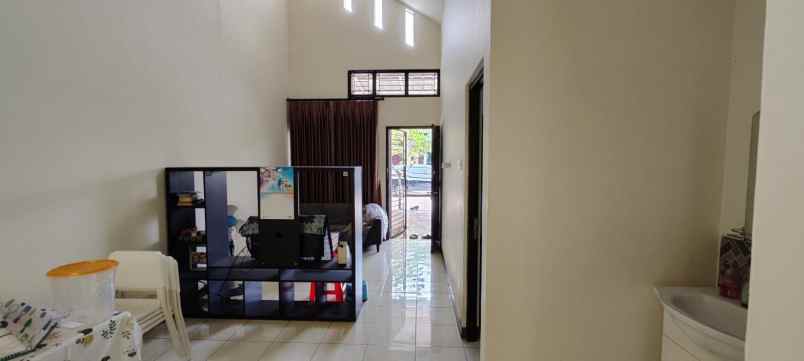 dijual rumah cluster ebony green ara