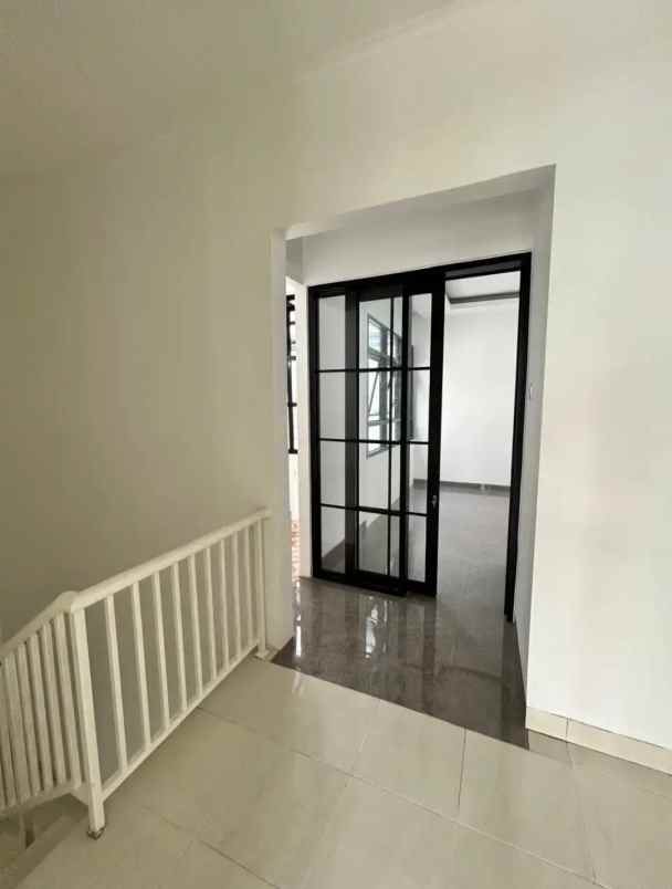 dijual rumah cluster harmoni harapan