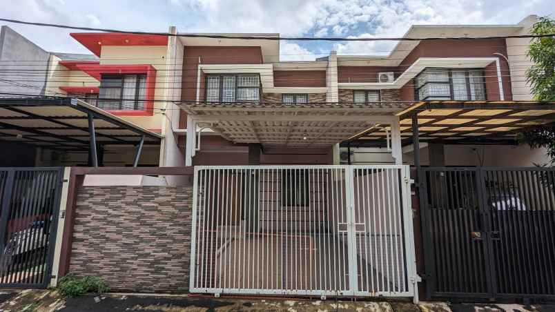 dijual rumah cluster kejaksaan kav 89 kreo