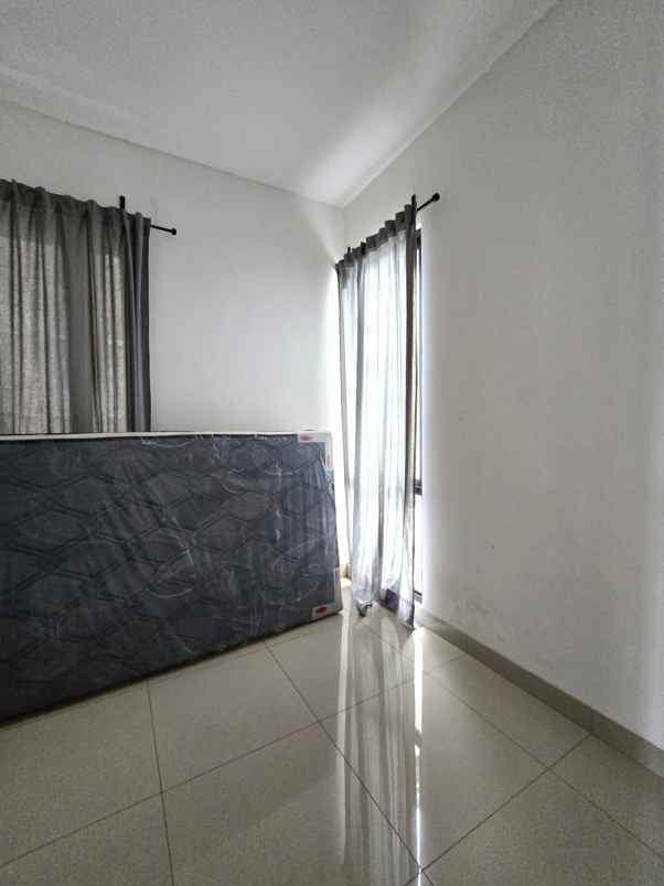 dijual rumah cluster mahakam jgc