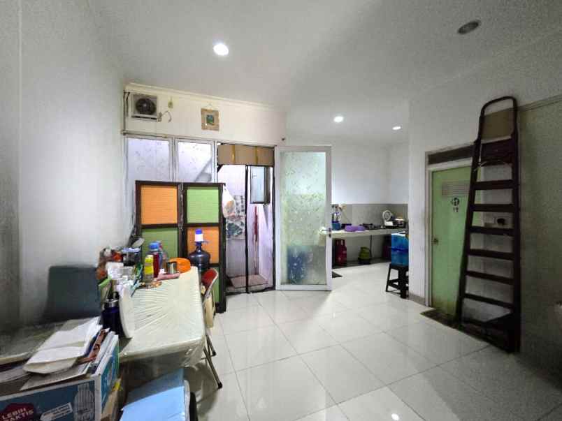 dijual rumah cluster thames jgc jakarta
