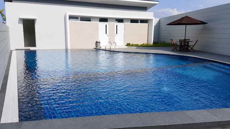 dijual rumah cluster yarra jgc jakarta