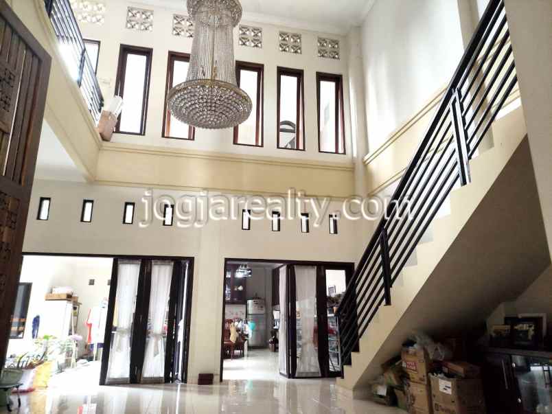 dijual rumah condongcatur depok sleman