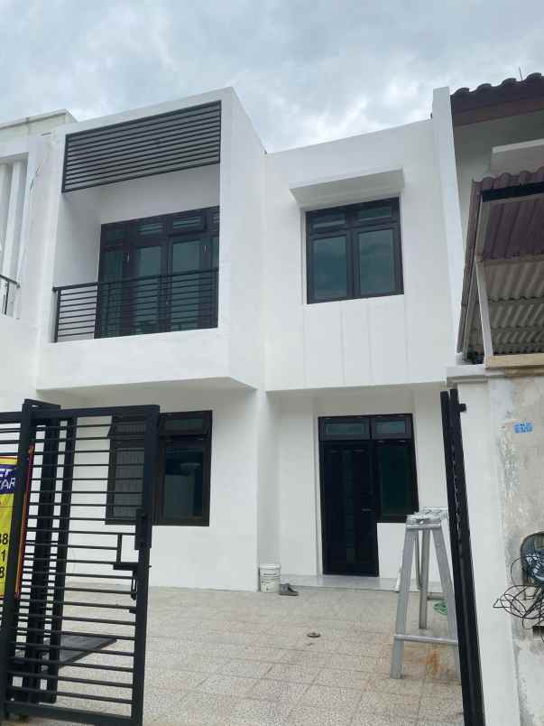 dijual rumah daan mogot baru kintamani