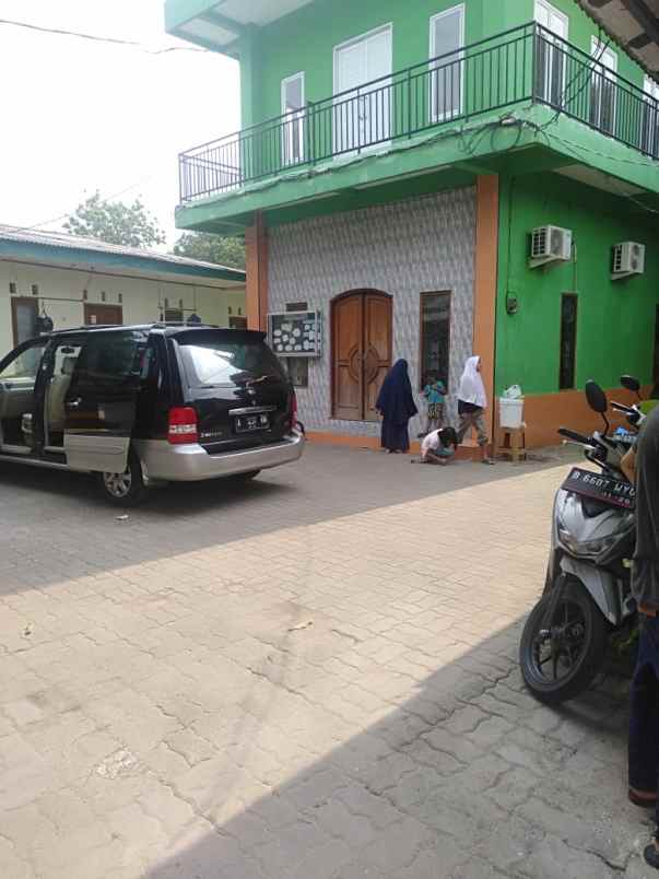 dijual rumah dan kontrakan 70 pintu lokasi strategis