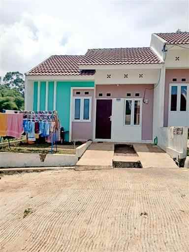 dijual rumah desa cimaung