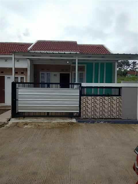 dijual rumah desa cimaung