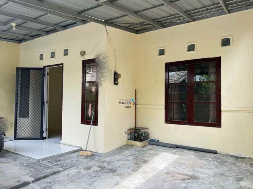 dijual rumah di ploso timur bagus terawat siap huni