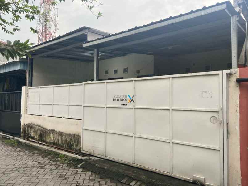 dijual rumah di ploso timur bagus terawat siap huni