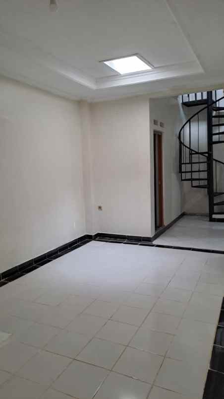 dijual rumah di pura bojong gede