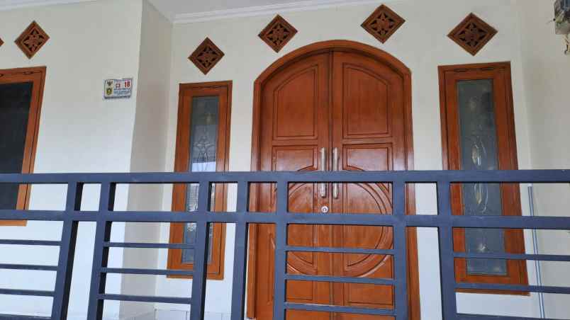 dijual rumah di pura bojong gede