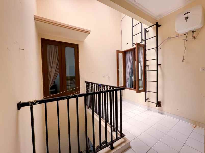 dijual rumah duren tiga pancoran
