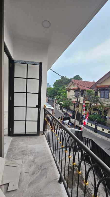 dijual rumah fatmawati