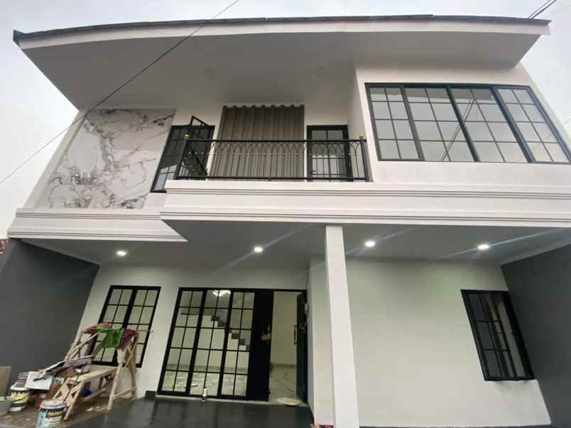 dijual rumah fatmawati