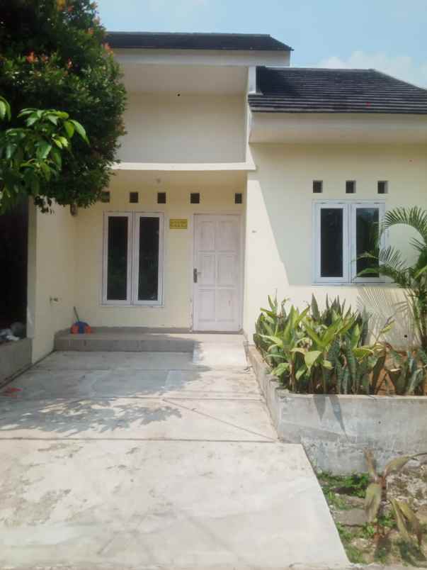 dijual rumah fortuna residence