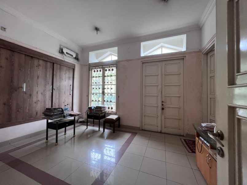 dijual rumah gading riviera