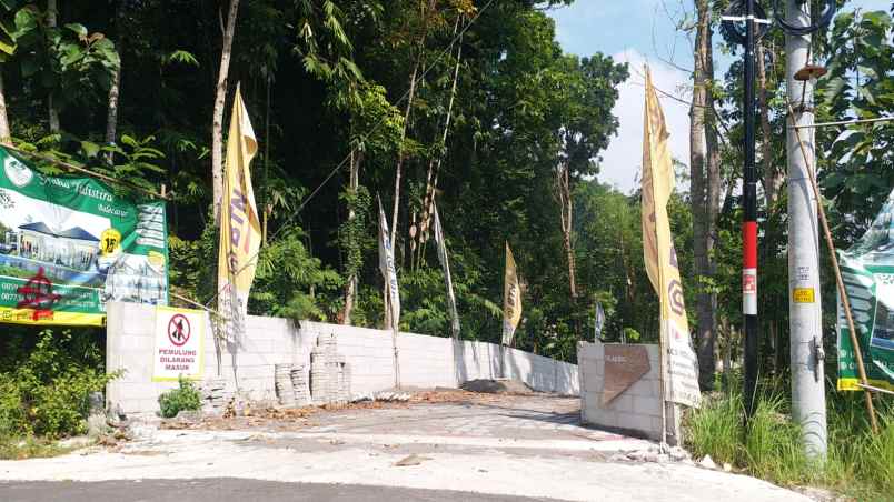 dijual rumah gamping sleman