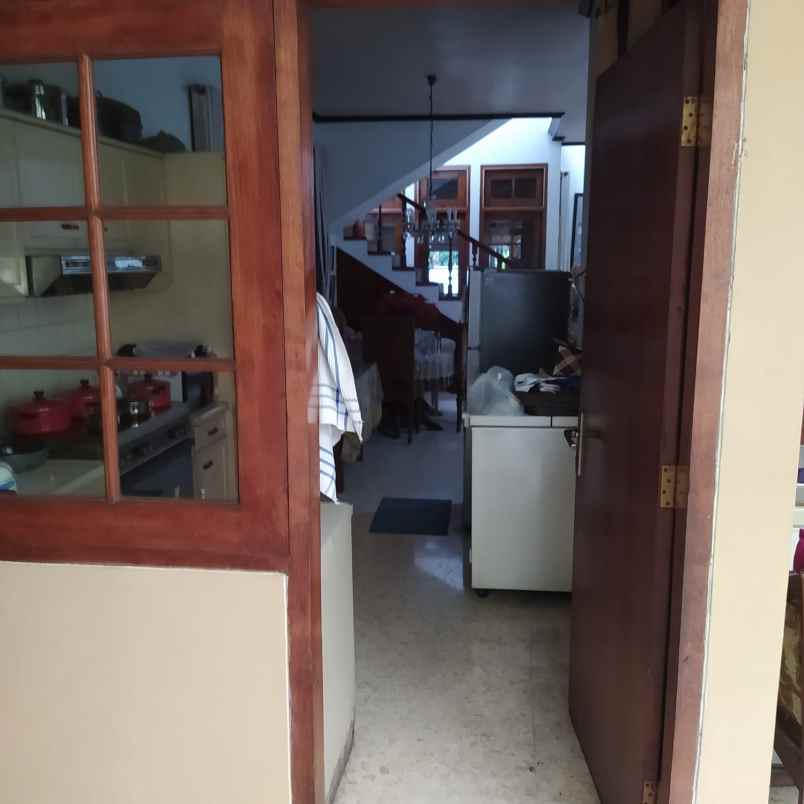 dijual rumah gayungsari