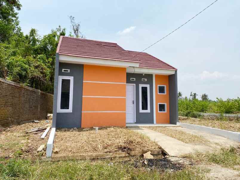 dijual rumah getasan kec depok kab