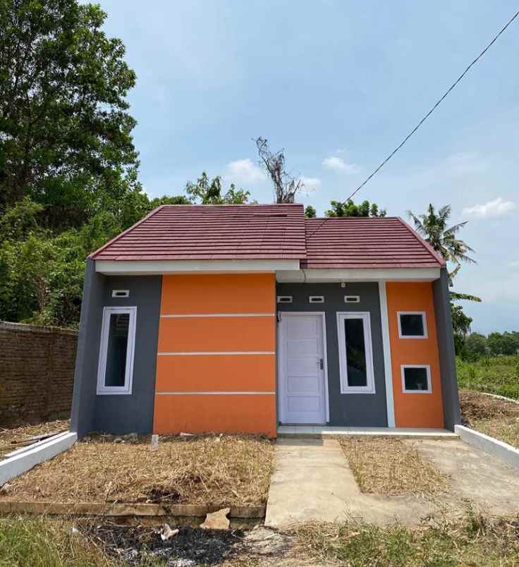 dijual rumah getasan kec depok kab