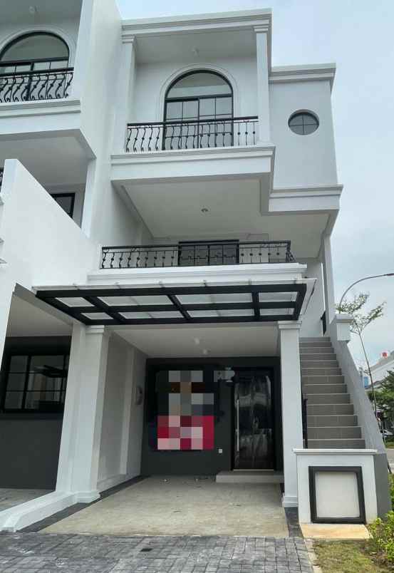 dijual rumah golf island pik pantai maju