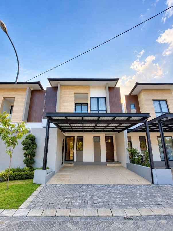 dijual rumah graha famili alba