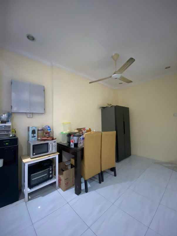 dijual rumah graha raya bintaro