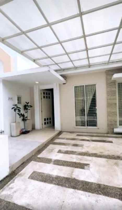 dijual rumah graha tirta