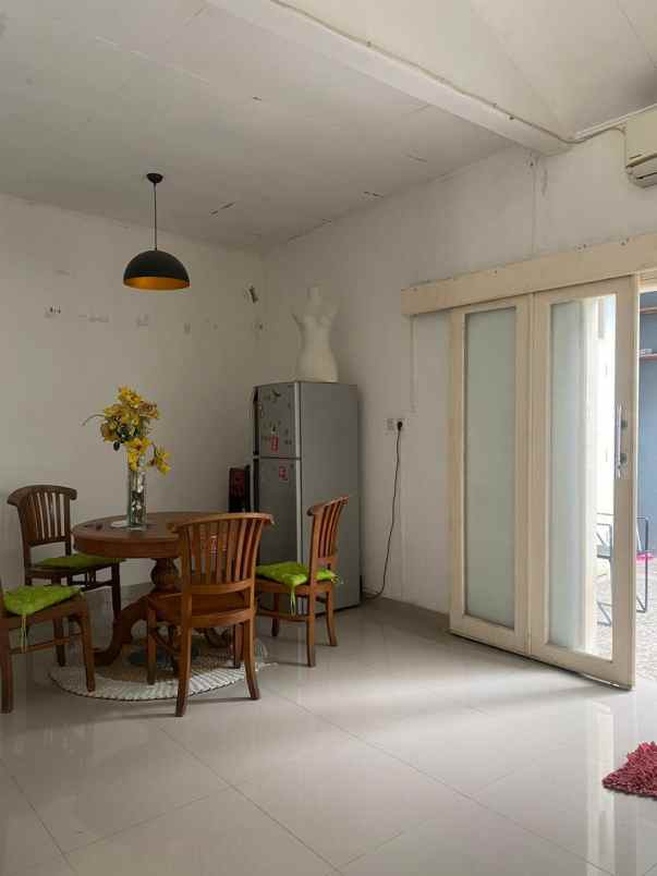 dijual rumah grand galaxy jaka setia