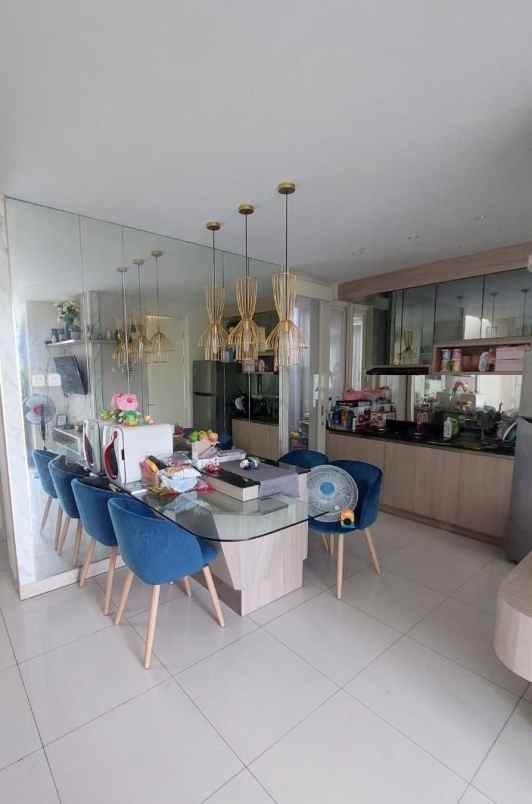 dijual rumah grand pakuwon adelaide