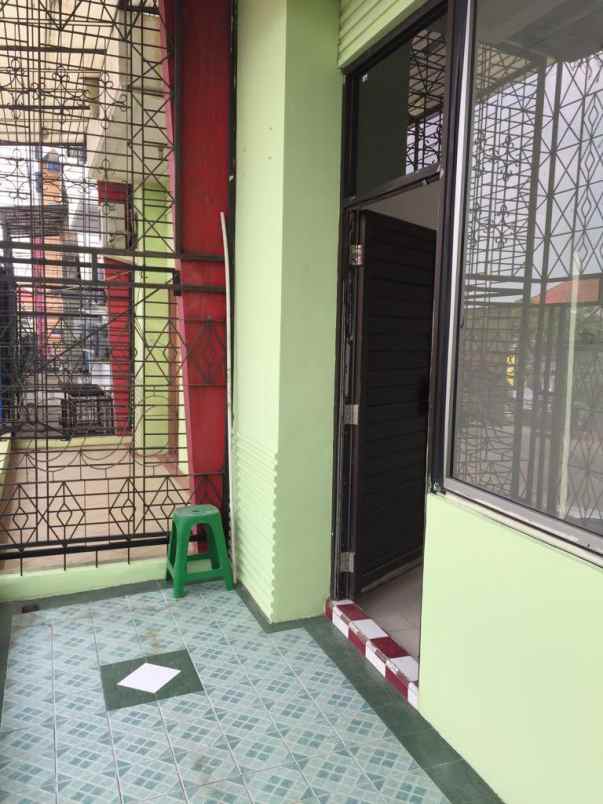 dijual rumah harapan indah