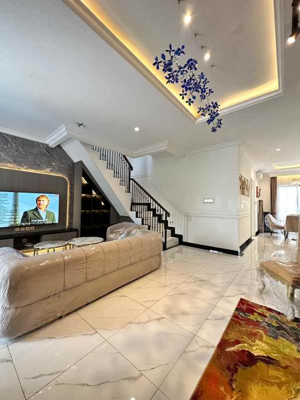 dijual rumah jagakarsa