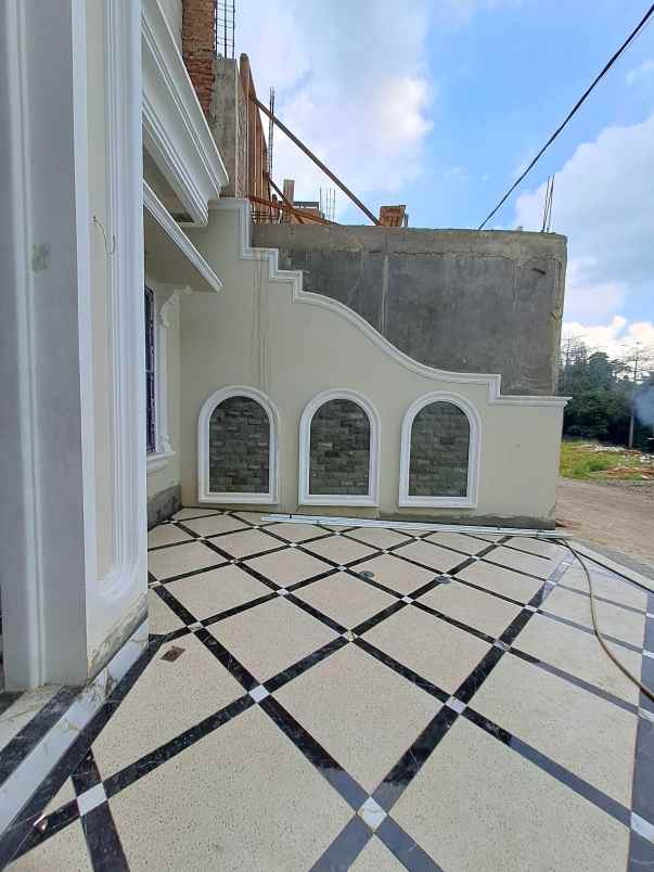 dijual rumah jalan benda jagakarsa