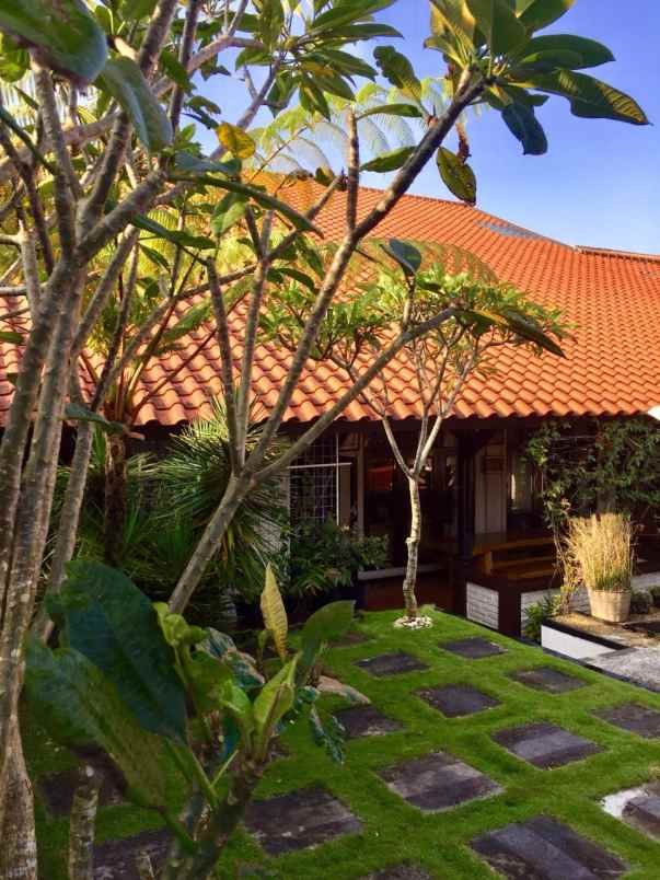 dijual rumah jalan cibaligo bandung barat