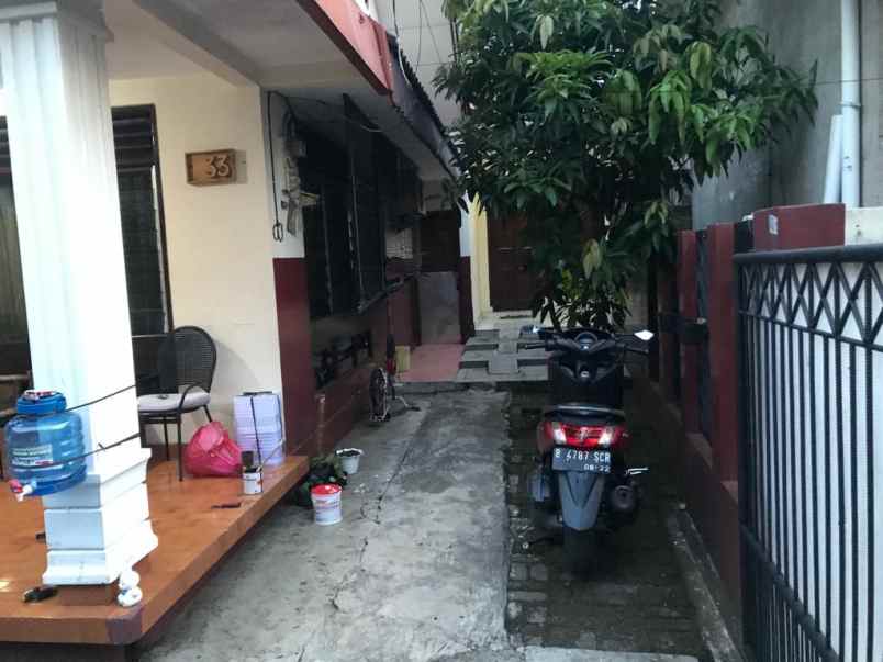 dijual rumah jalan kebagusan 1