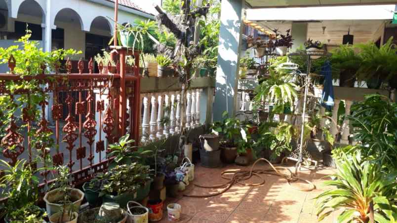 dijual rumah jalan lengkong kel bidara