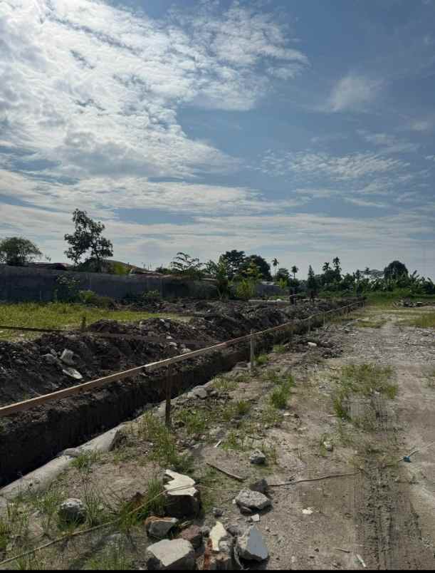 dijual rumah jalan mandor krakatau medan