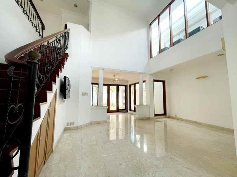 dijual rumah jalan pejaten barat