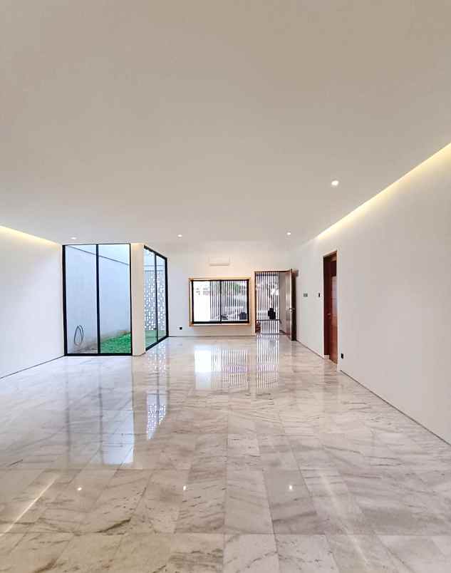 dijual rumah jalan raya joglo kembangan